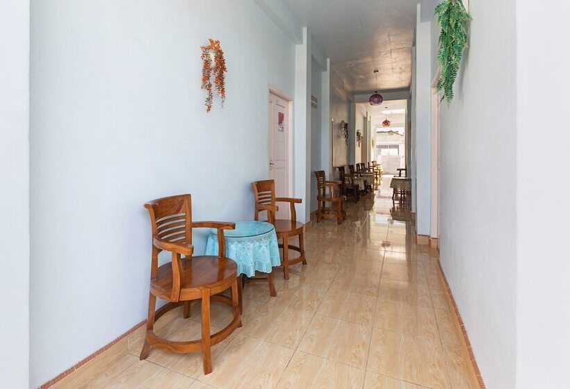 酒店 Oyo Life 92803 Penginapan Purnama