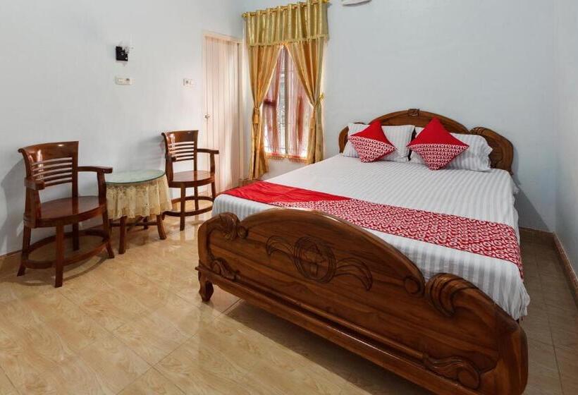 ホテル Oyo Life 92803 Penginapan Purnama