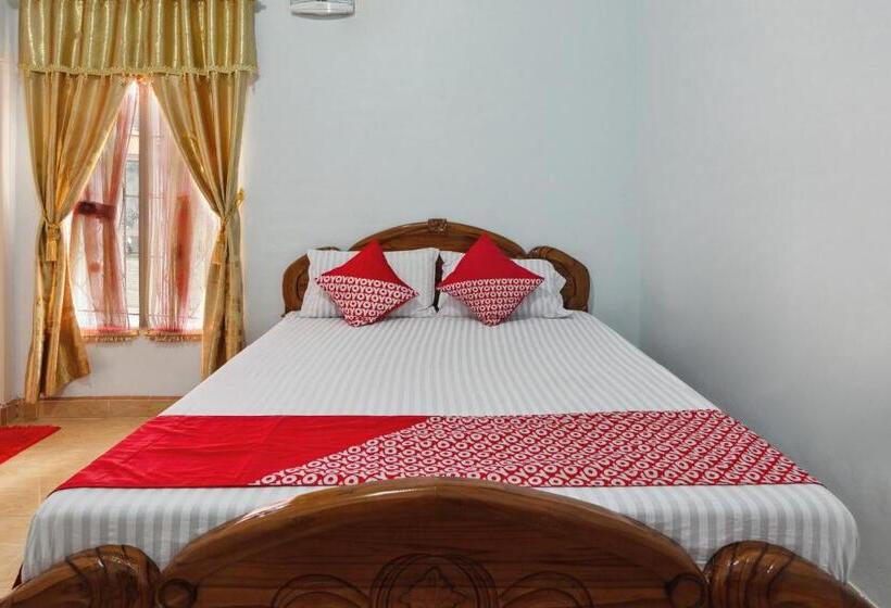 ホテル Oyo Life 92803 Penginapan Purnama