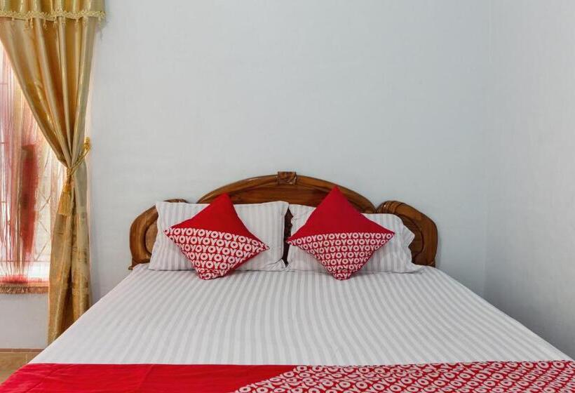 ホテル Oyo Life 92803 Penginapan Purnama