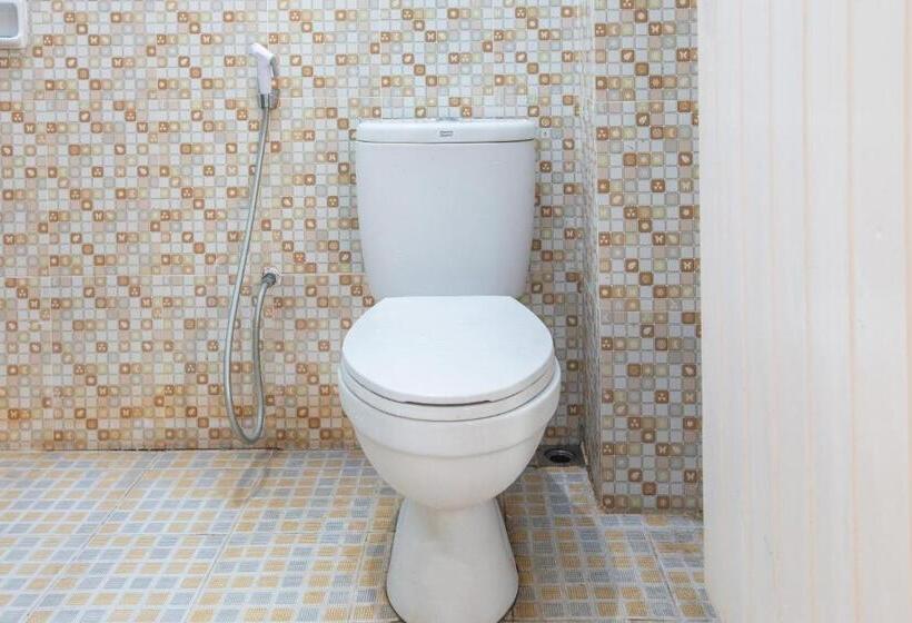 酒店 Oyo Life 92803 Penginapan Purnama