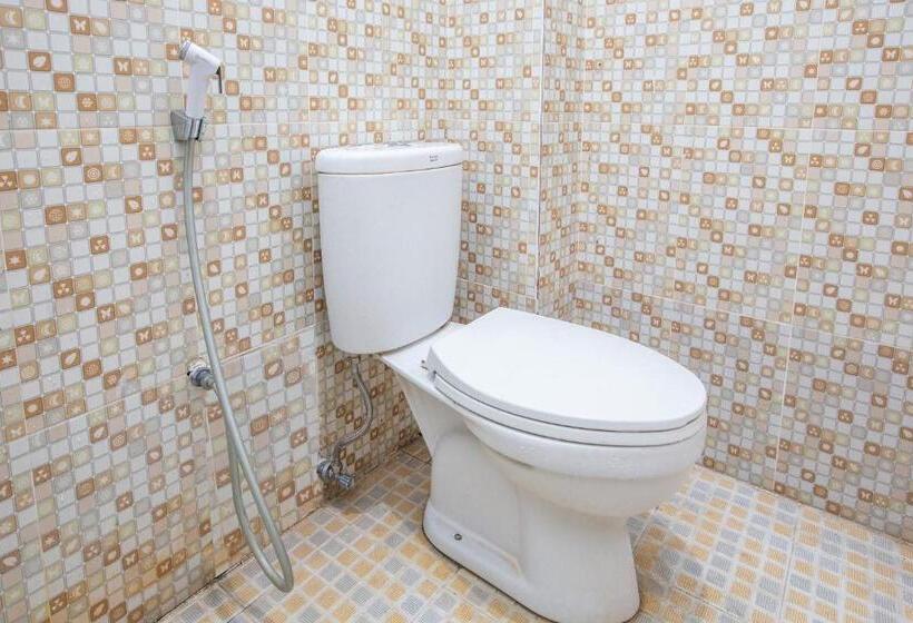 ホテル Oyo Life 92803 Penginapan Purnama