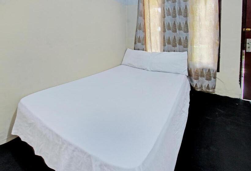 فندق Oyo Life 92853 Kost 999