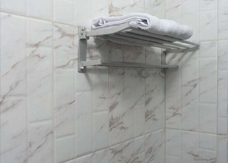 فندق Oyo Life 92878 Kost Padma Syariah