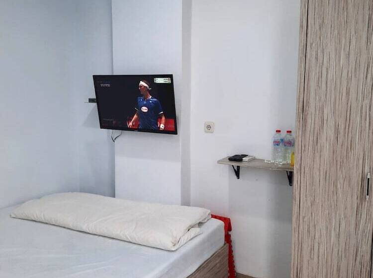 فندق Oyo Life 92878 Kost Padma Syariah