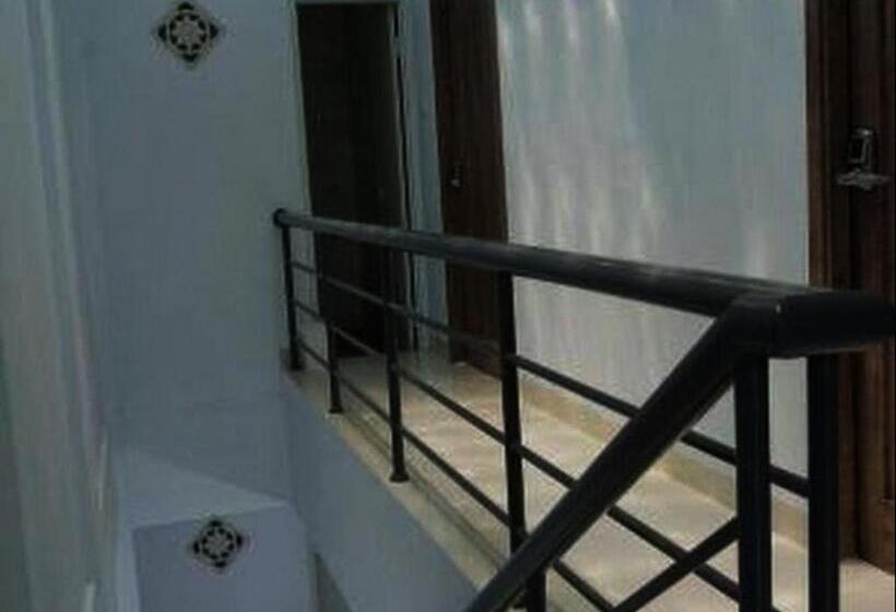 فندق Oyo Life 92878 Kost Padma Syariah