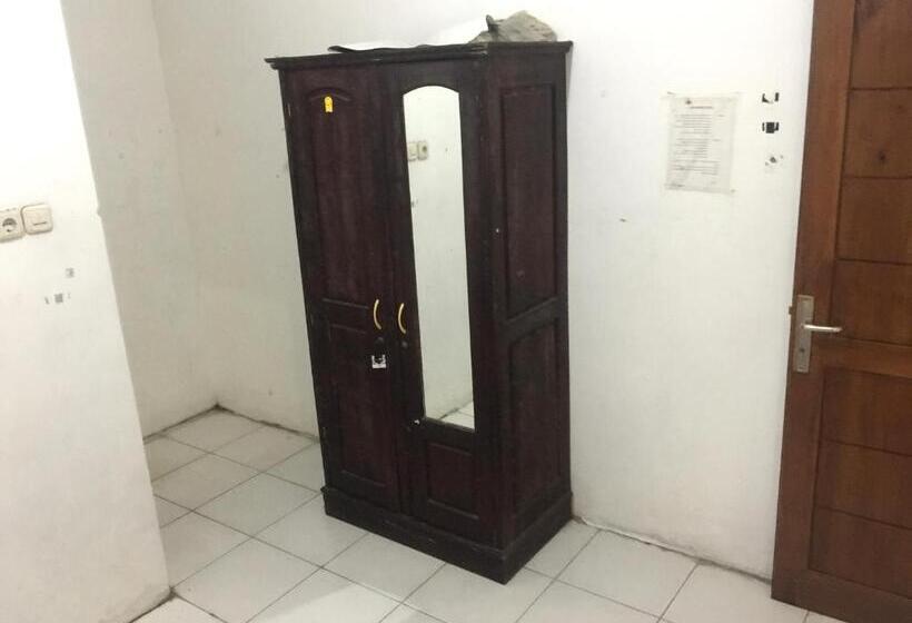 فندق Oyo Life 93009 Griya Nautika Sedati