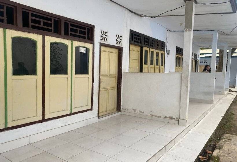 فندق Oyo Life Kos Bu Luh Mangku