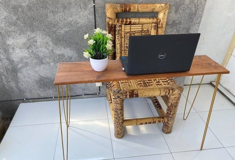 فندق Oyo Life Kos Bu Luh Mangku