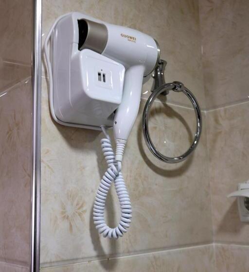 בית מלון כפרי Plaza 777