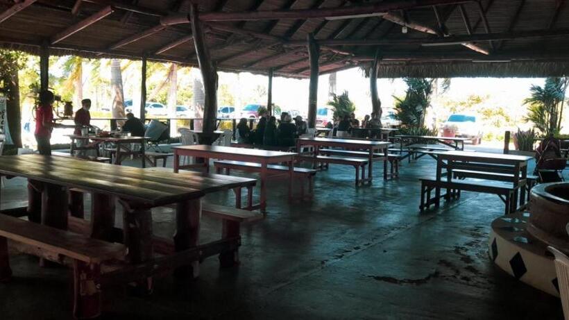 בית מלון כפרי Riopark Beach