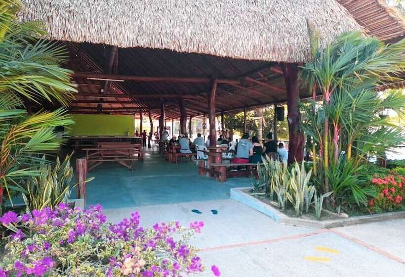 בית מלון כפרי Riopark Beach