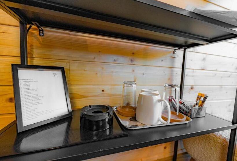 בית מלון כפרי Saint Constantine Mountain Retreat