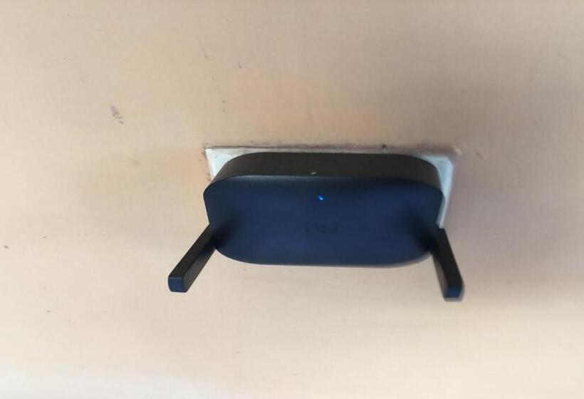 Szálloda Spot On 93014 Griya Nautika Sukodono