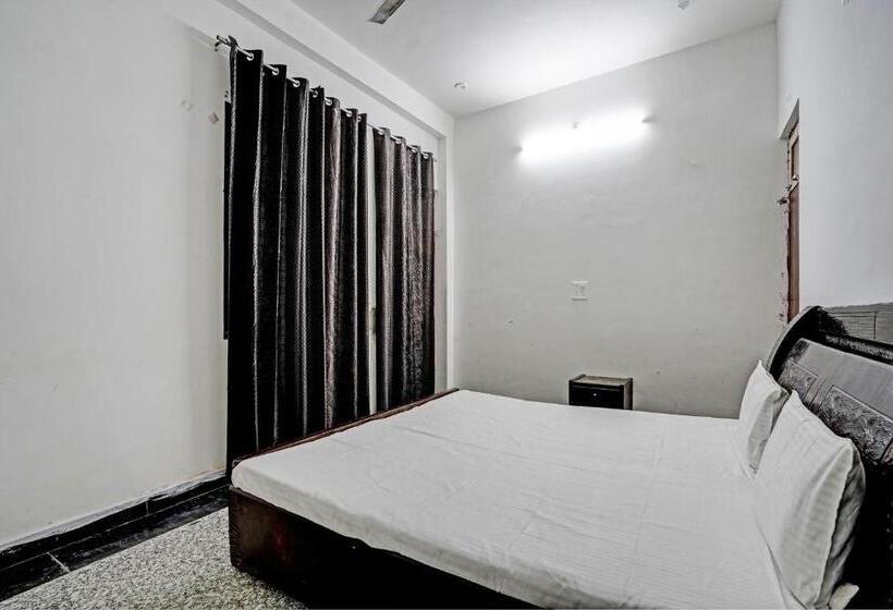 호텔 Spot On Highway Plaza And Resorts 2