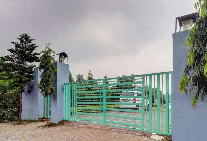 فندق Spot On S K Homestay