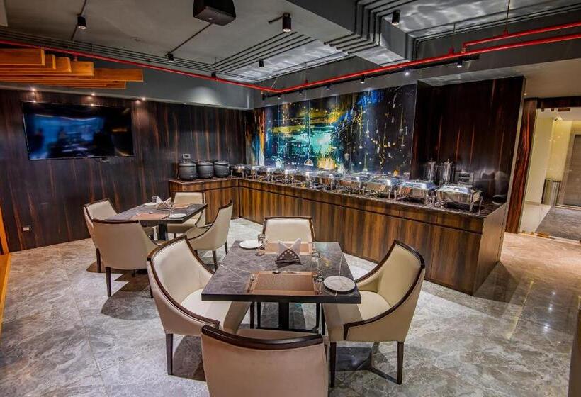 فندق The Imperial Inn