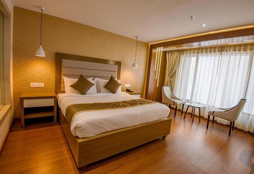 فندق The Imperial Inn