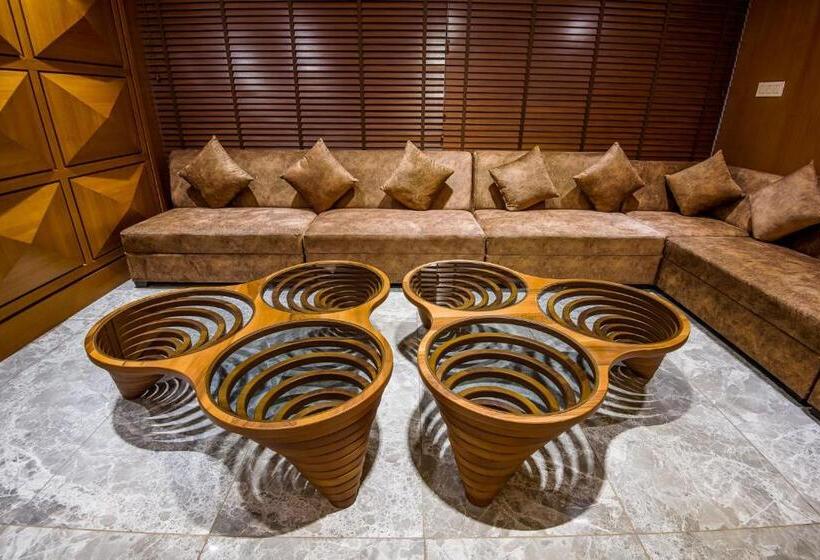 فندق The Imperial Inn