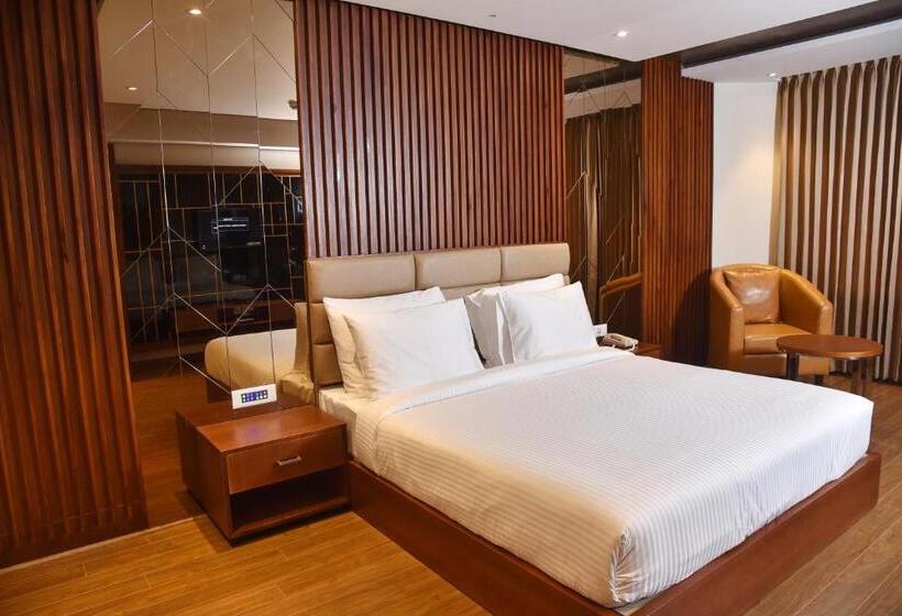 Отель The Pearl View