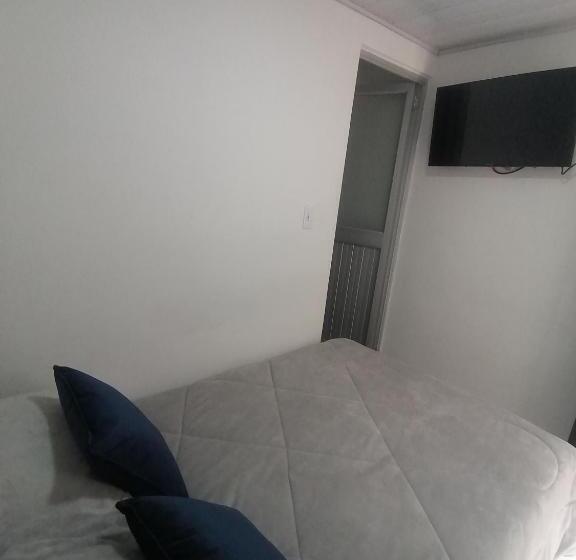 호텔 The Swit Real