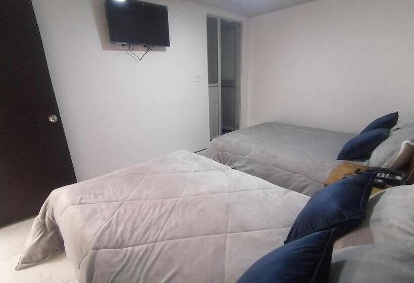 هتل The Swit Real