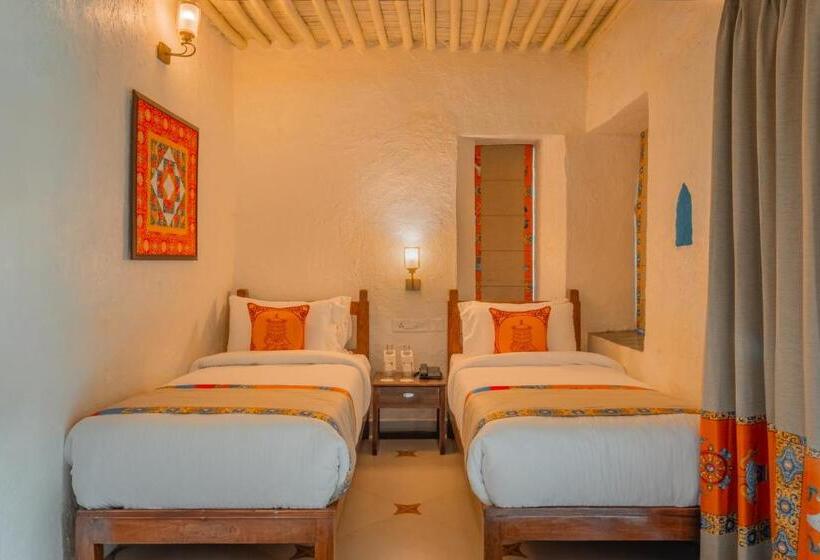 酒店 Tree Of Life Birdsong Chalets , Dharamshala