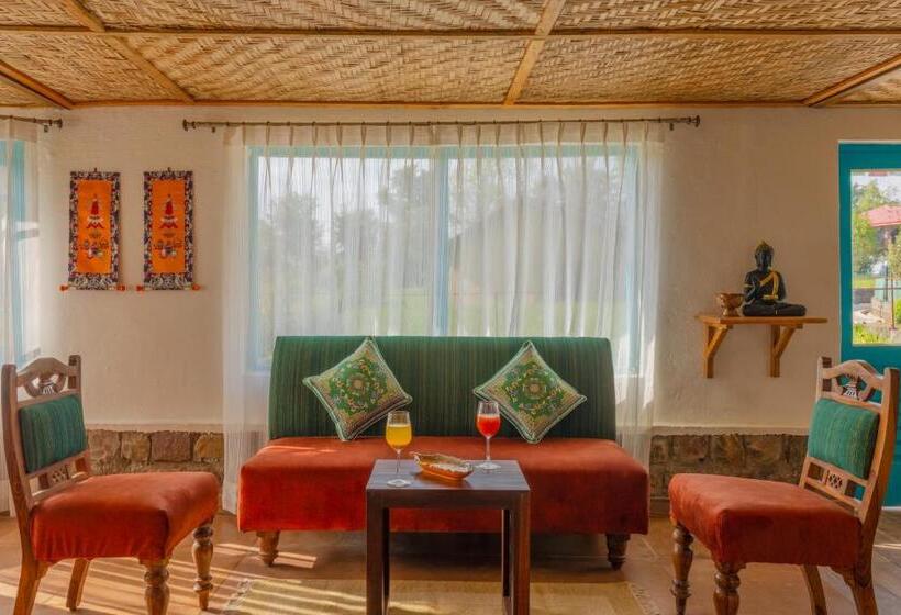 酒店 Tree Of Life Birdsong Chalets , Dharamshala