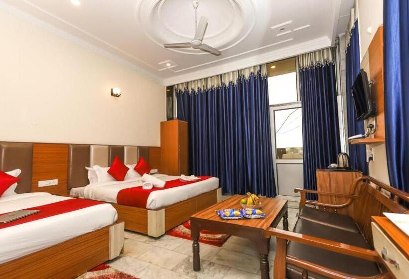 فندق Varuni On Mall Road, Mcleod Ganj, Dharamshala