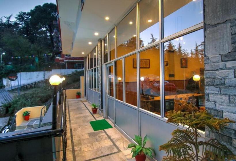 فندق Varuni On Mall Road, Mcleod Ganj, Dharamshala