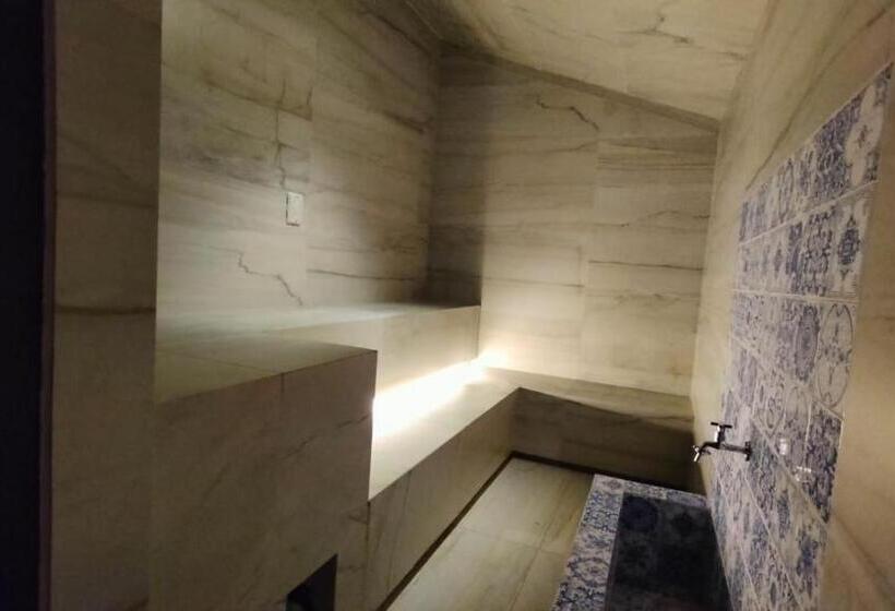 Wanderlust Experience Hotel Best Western