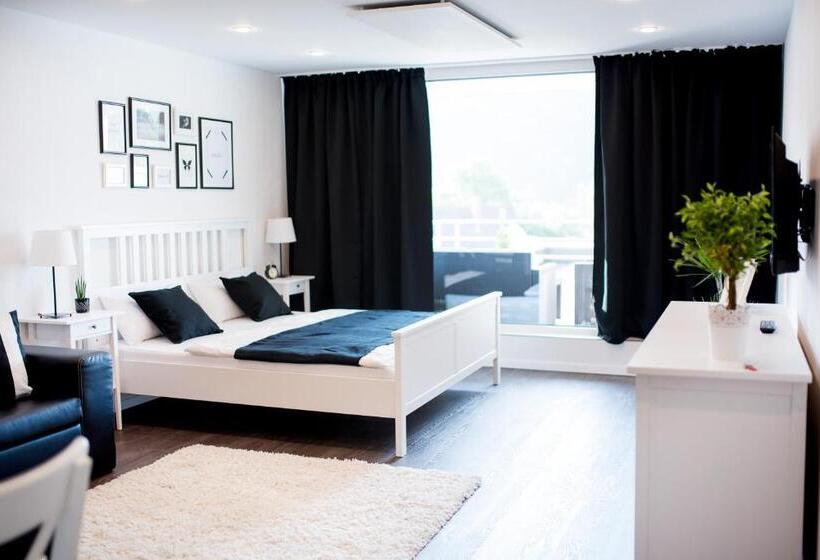 Keller Apartment