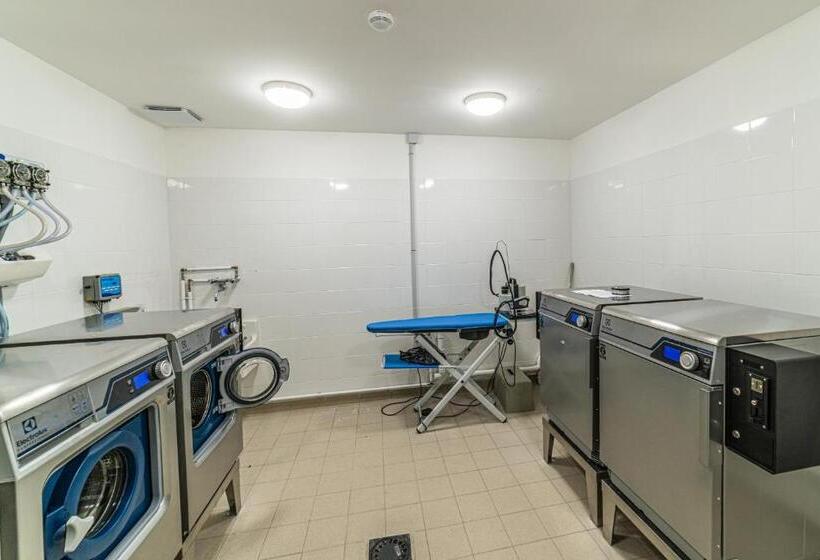 Montempô Apparthôtel Paris Noisy Le Sec