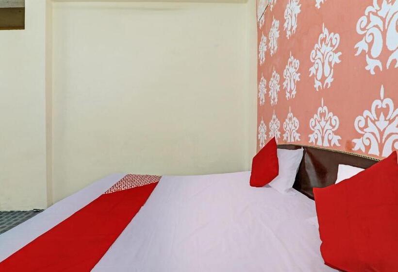 Oyo Flagship Hotel Night Bloom