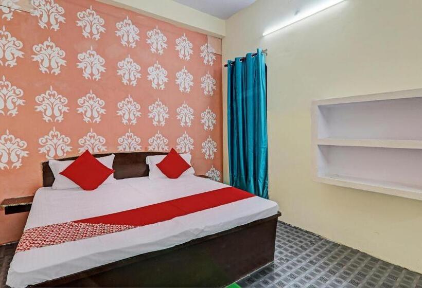 Oyo Flagship Hotel Night Bloom