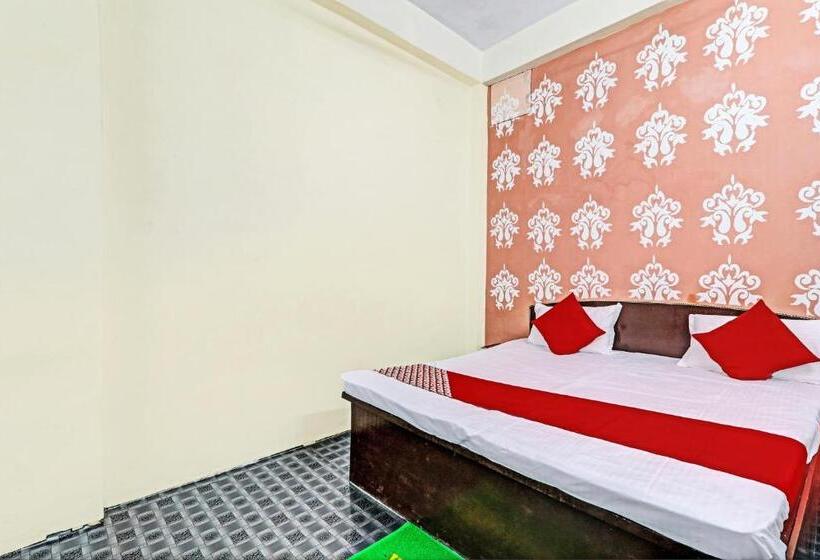 Oyo Flagship Hotel Night Bloom