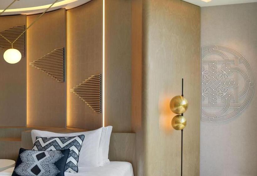 Paragraph Freedom Square, A Luxury Collection Hotel, Tbilisi