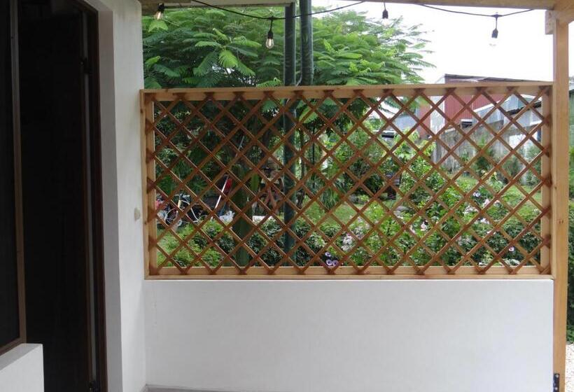 펜션 Airport Green Studio