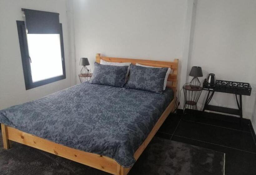 بنسيون Baykus Guesthouse Konukevi