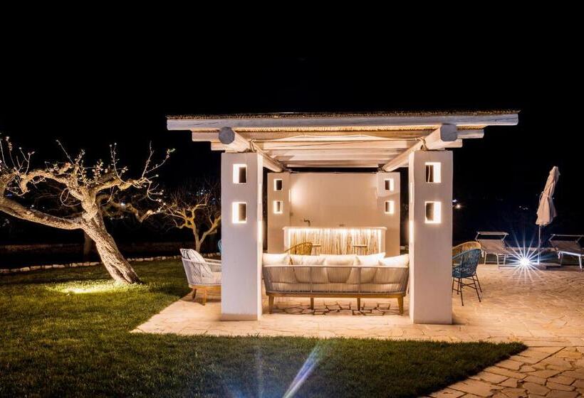 ペンション Borgo Chiancarosa   Trullo E Lamia