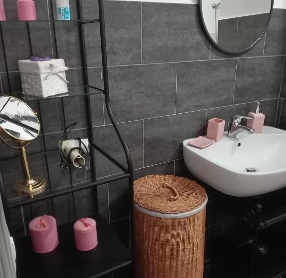 פנסיון Camere Vacanza Foligno Lusitana T2