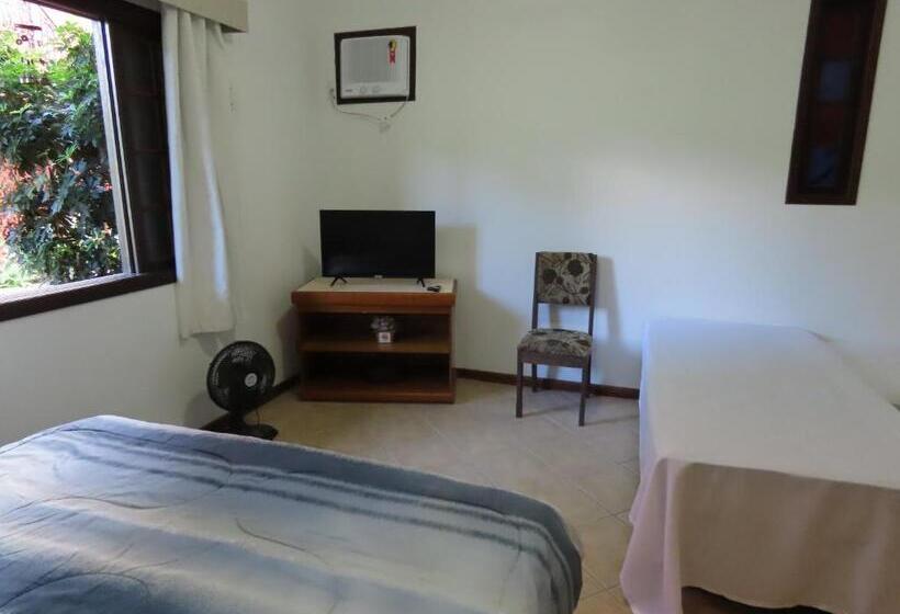 بنسيون Casa Flora