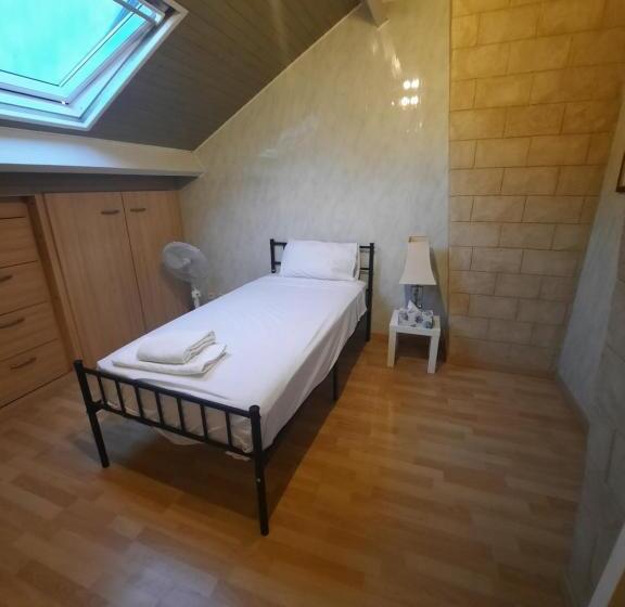 بنسيون Chambre Spacieuse Rer A
