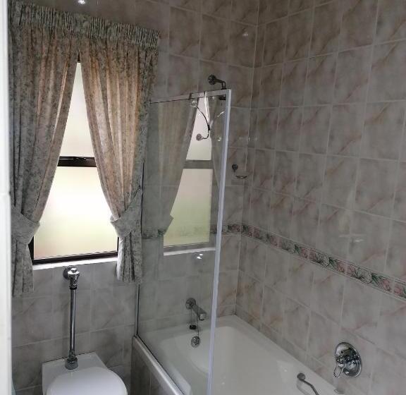 Пансион Clivia Guesthouse