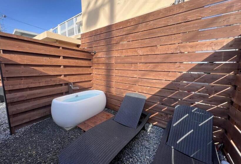 بنسيون Etcetera Guest House