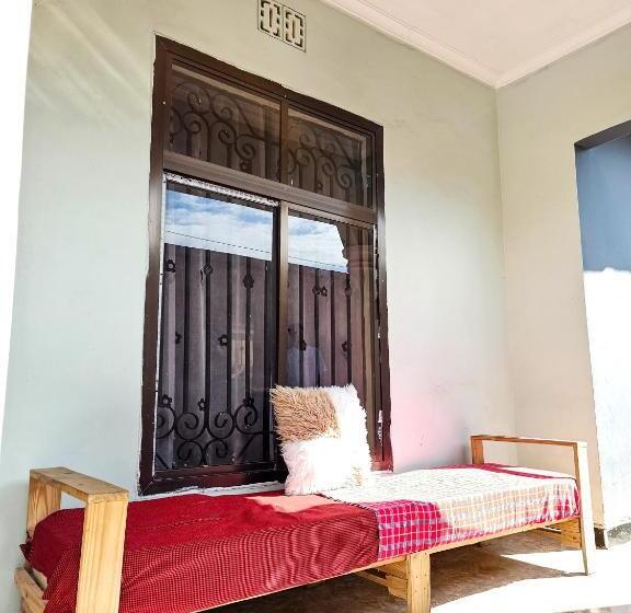 פנסיון Focus Mawio Hostel