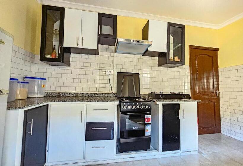 پانسیون Focus Mawio Hostel