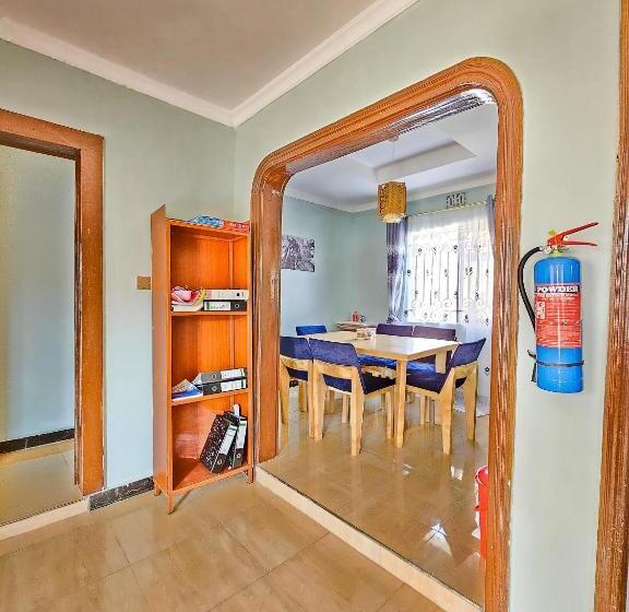 פנסיון Focus Mawio Hostel