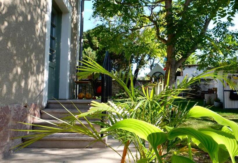 بنسيون Hatablak Köveskál