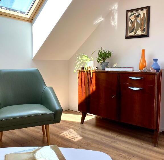 بنسيون Hatablak Köveskál